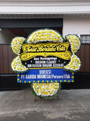 Papan Bunga Duka di Muara Awang